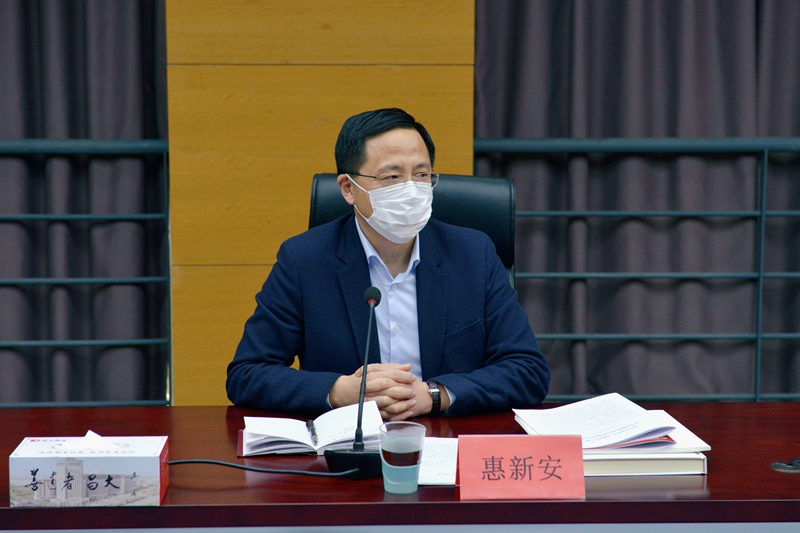 惠新安书记专程赴昌大集团看望慰问援建山东某医院人员代表